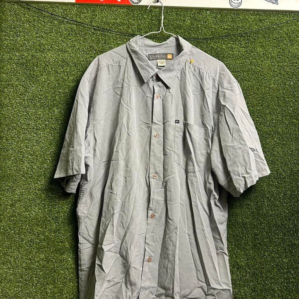 Quiksilver Men's Grey and Blue Shirt
